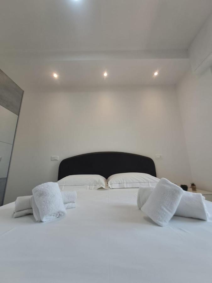Ferienwohnung Attico Sweet Dreams Loano Exterior foto